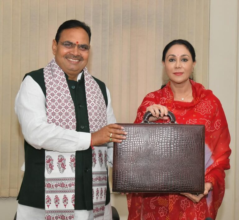 GkIS9IHaAAIOLif - News Potli